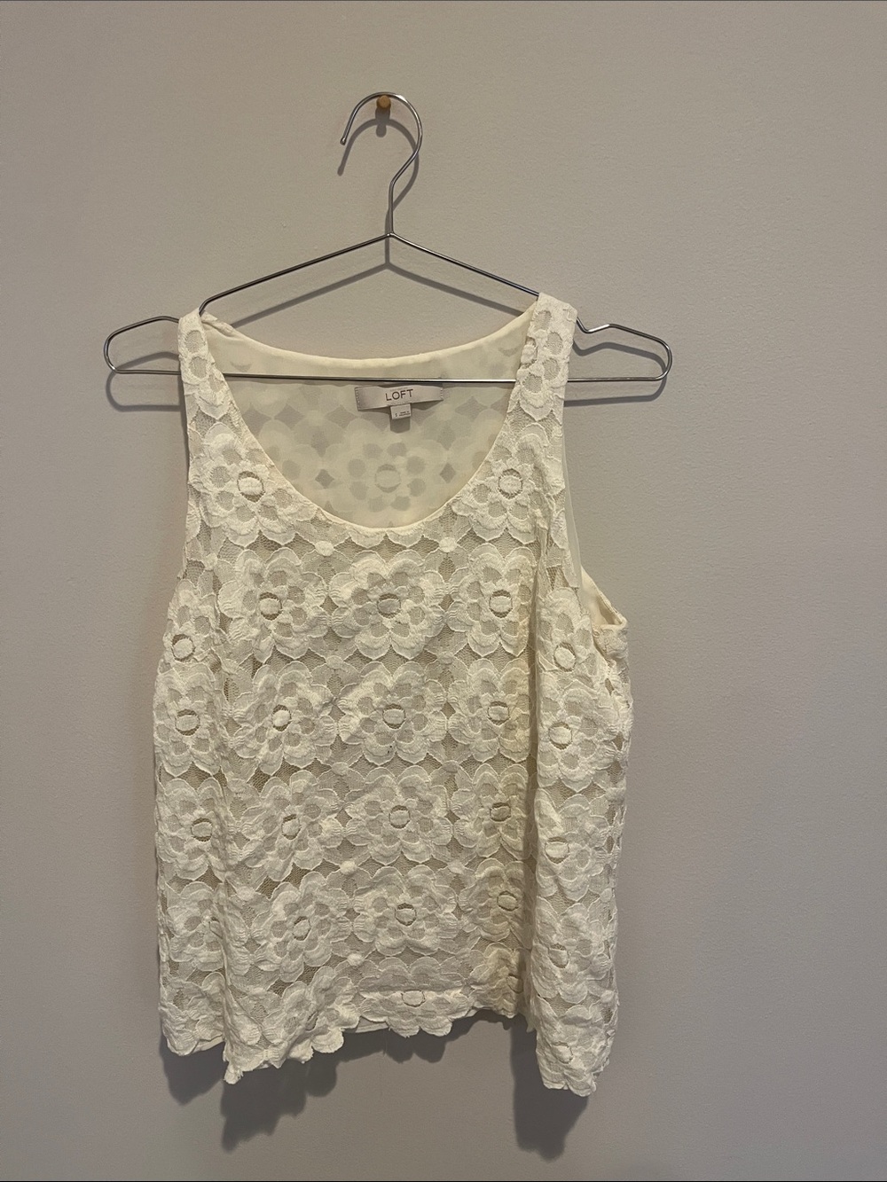 LOFT Ivory Floral Lace Sleeveless Tank